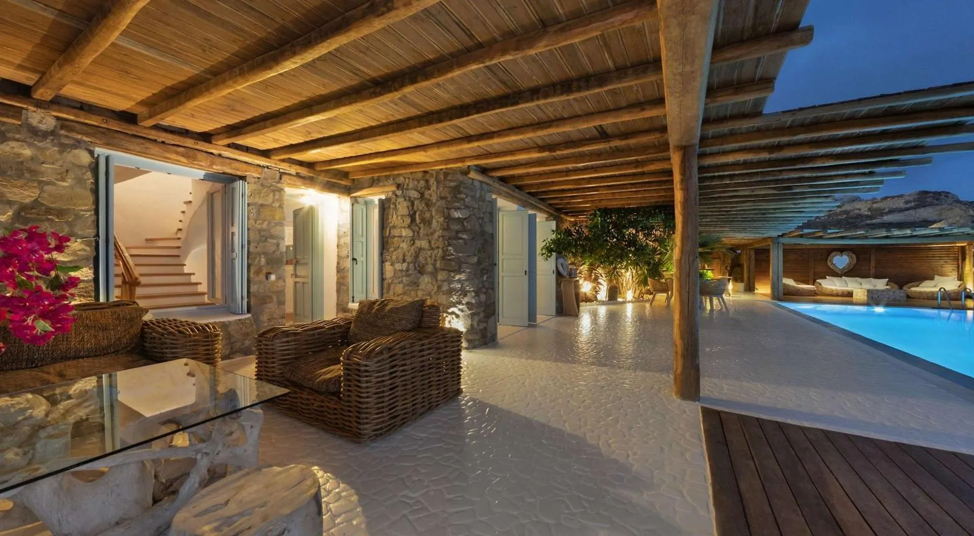 M11 - Seaview Villa - Luxury Villa With Pools & Views Panormos