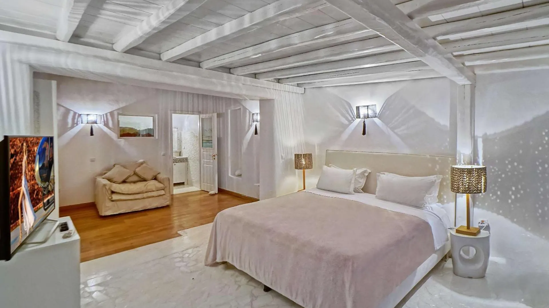 M11 - Seaview Villa - Luxury Villa With Pools & Views Panormos